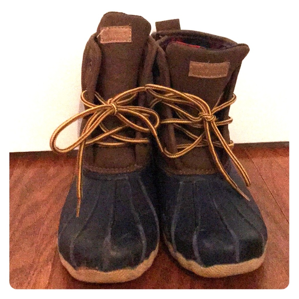 Kids Tommy Hilfiger duck boots
